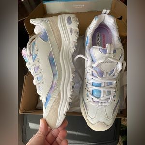 Sketchers D’Lites air-cooled memory foam 9.5 sneakers